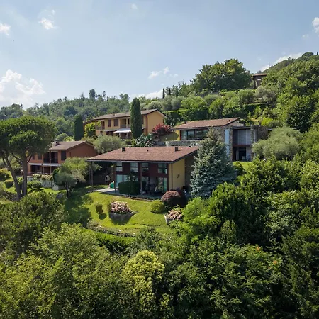 Lake&library With Pool And Tennis Court * Menaggio